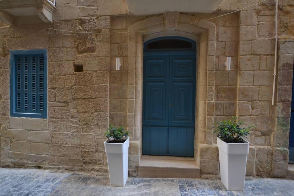 Vallettadreamsuites Groud Floor Shared Sea View Rooof Terrace מראה חיצוני תמונה